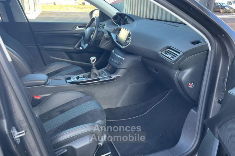 Peugeot 308 SW S&S 110 CH TECH EDITION / GPS - CLIM - CARPLAY - CAMERA DE RECUL - REGULATEUR LIMITEUR - <small></small> 12.490 € <small>TTC</small> - #6