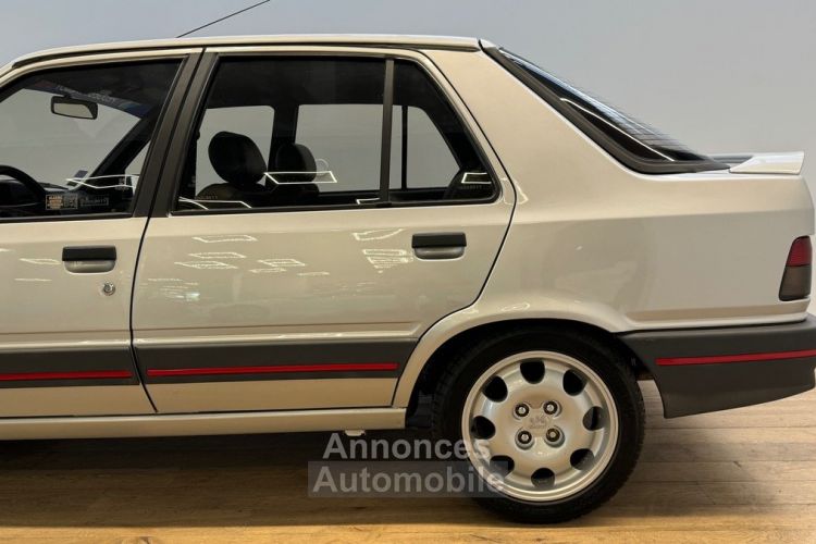 Peugeot 309 GTI 1.9 130 ch Suivi Limpide / Origine France - <small></small> 12.990 € <small>TTC</small> - #5