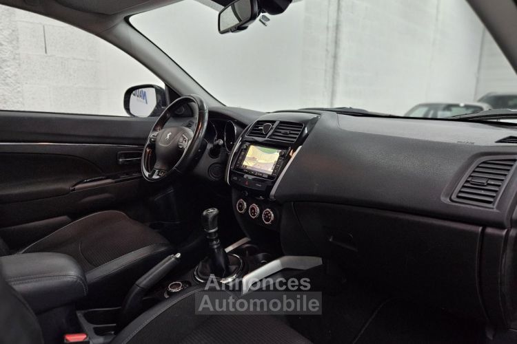 Peugeot 4008 1.6 HDi FAP 115 CH STT 4x4 - Style - <small></small> 13.990 € <small>TTC</small> - #15