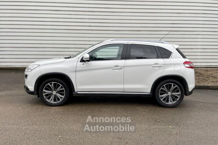 Peugeot 4008 1.6 HDI STT 115CH STYLE 4X4 BLANC ANTARCTIQUE - <small></small> 15.550 € <small>TTC</small> - #9