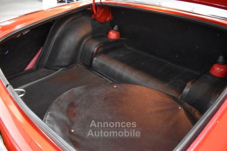 Peugeot 404 Cabriolet injection - <small></small> 42.900 € <small>TTC</small> - #19