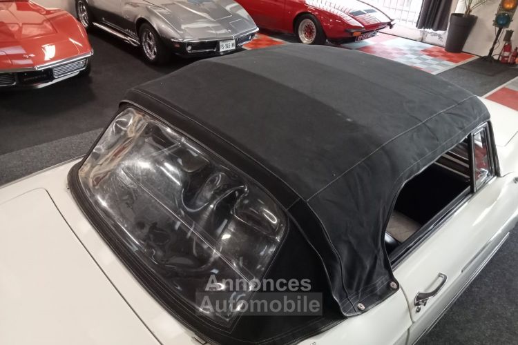 Peugeot 404 Cabriolet Pininfarina - <small></small> 43.500 € <small>TTC</small> - #27