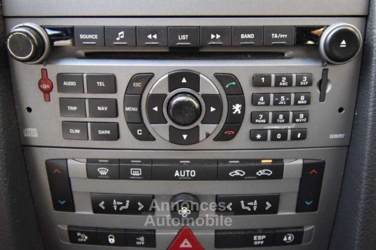 Peugeot 407 2.0 HDI 135 CH GRIFFE SIEGES CHAUFFANTS JBL GARANT - <small></small> 4.990 € <small>TTC</small> - #18