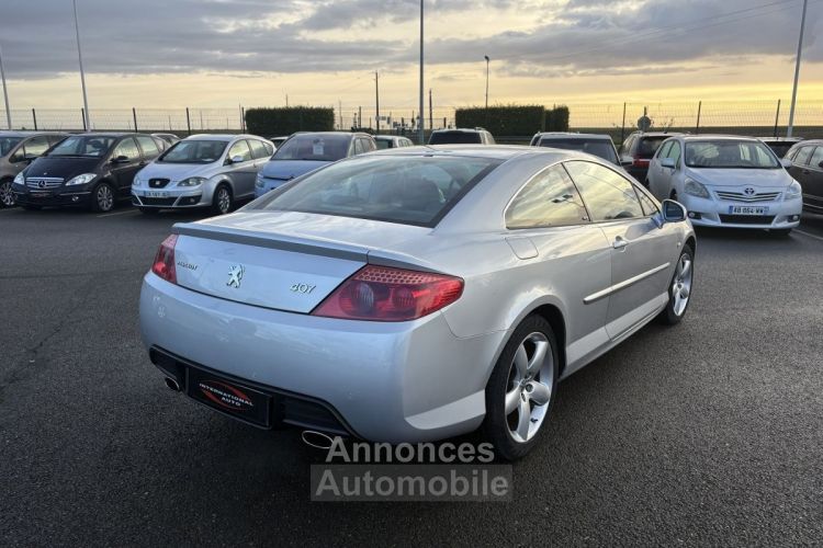 Peugeot 407 COUPE 3.0 V6 HDI FAP GT - <small></small> 12.890 € <small>TTC</small> - #2