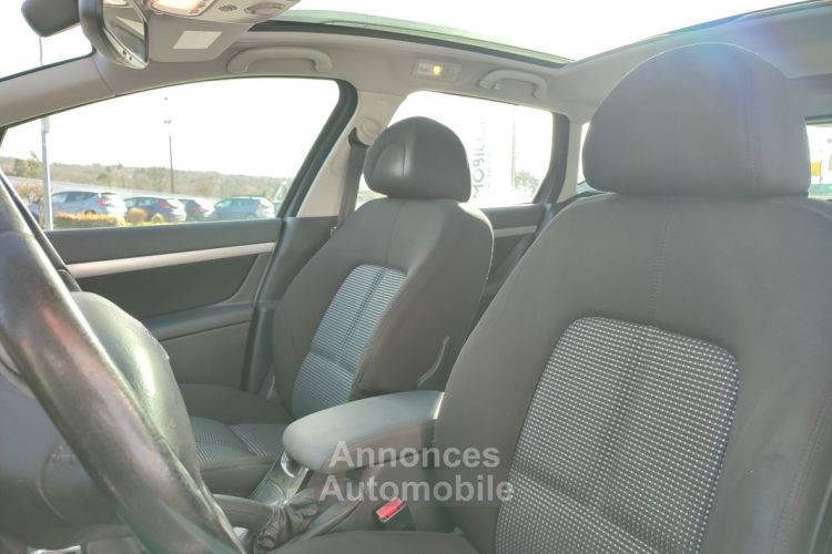 Peugeot 407 SW 2.0 HDi 136 Premium BVM6 1ère Main - <small></small> 5.990 € <small>TTC</small> - #13