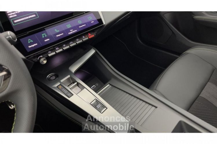 Peugeot 408 1.2i PureTech 12V S&S - 130 - BV EAT8 BERLINE GT - <small></small> 38.990 € <small>TTC</small> - #13