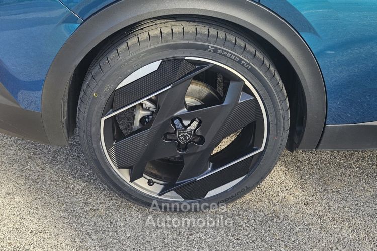 Peugeot 408 GT HYBRID 225 E-EAT8 PHEV Toit Ouvrant - Attelage - <small></small> 39.990 € <small>TTC</small> - #32