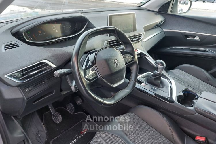 Peugeot 5008 1.2 130ch ALLURE S&S BVM - <small></small> 19.990 € <small>TTC</small> - #11