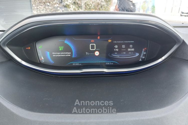 Peugeot 5008 1.2 130ch ALLURE S&S BVM - <small></small> 19.990 € <small>TTC</small> - #18