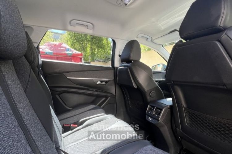 Peugeot 5008 1.2 PURETECH 130 ALLURE EAT6 KIT DISTRIBUTION REMPLACE - <small></small> 17.490 € <small>TTC</small> - #17
