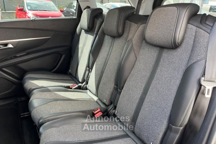 Peugeot 5008 1.2 puretech 130CH ALLURE APPLE CARPLAY + COURROIE NEUVE - <small></small> 18.980 € <small>TTC</small> - #12