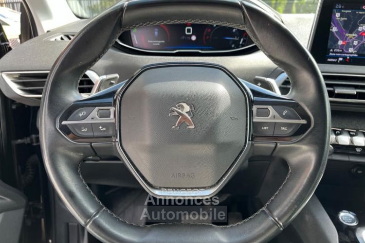 Peugeot 5008 1.2 puretech 130CH ALLURE APPLE CARPLAY + COURROIE NEUVE - <small></small> 18.980 € <small>TTC</small> - #17