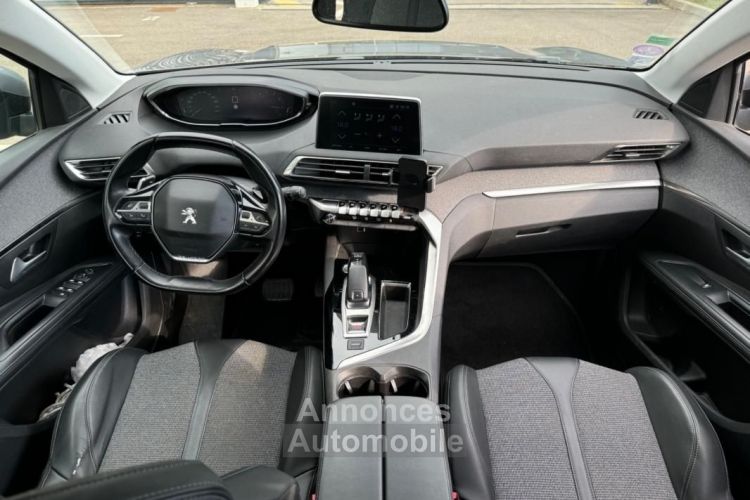 Peugeot 5008 1.2 puretech 130CH ALLURE APPLE CARPLAY + COURROIE OK - <small></small> 18.979 € <small>TTC</small> - #17