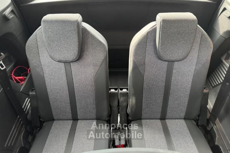 Peugeot 5008 1.2 puretech 130CH ALLURE APPLE CARPLAY - <small></small> 18.980 € <small>TTC</small> - #14