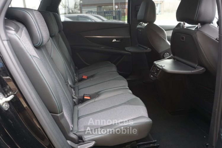 Peugeot 5008 1.2 PureTech ALLURE 7 PLACES Bte AUTO CAM COCKPIT - <small></small> 24.990 € <small>TTC</small> - #19