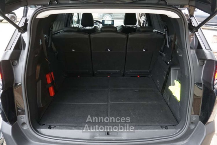 Peugeot 5008 1.2 PureTech ALLURE 7 PLACES Bte AUTO CAM COCKPIT - <small></small> 24.990 € <small>TTC</small> - #22