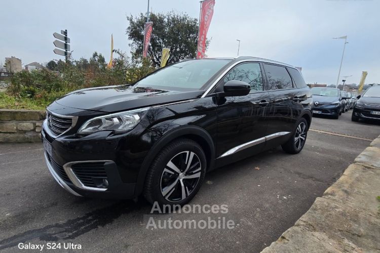 Peugeot 5008 1.2l Ess 130 Allure 7places - <small></small> 12.990 € <small>TTC</small> - #1