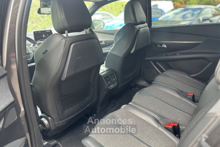 Peugeot 5008 130ch GT Line - 7 PLACES - DISTRIBUTION OK - GARANTIE - <small></small> 18.490 € <small>TTC</small> - #17