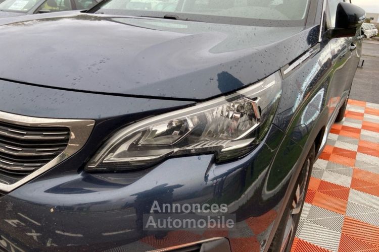 Peugeot 5008 1.5 BlueHDI 130 ALLURE 7PL - <small></small> 18.450 € <small>TTC</small> - #9