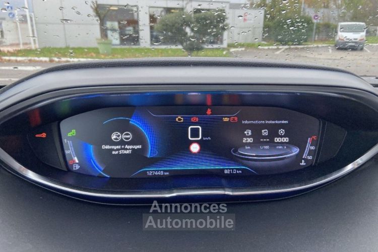 Peugeot 5008 1.5 BlueHDI 130 ALLURE 7PL - <small></small> 18.450 € <small>TTC</small> - #20