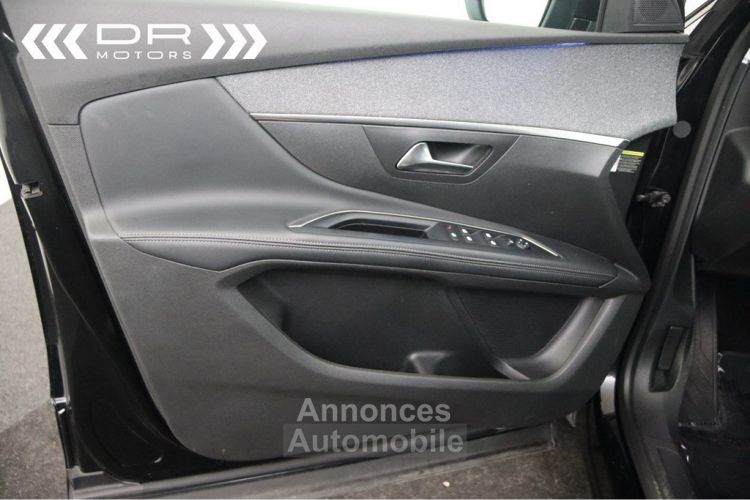 Peugeot 5008 1.5BlueHDI 7 PLAATSEN - ALLURE S&S LEDER NAVI Apple Carplay/Android PANODAK - <small></small> 21.995 € <small>TTC</small> - #43