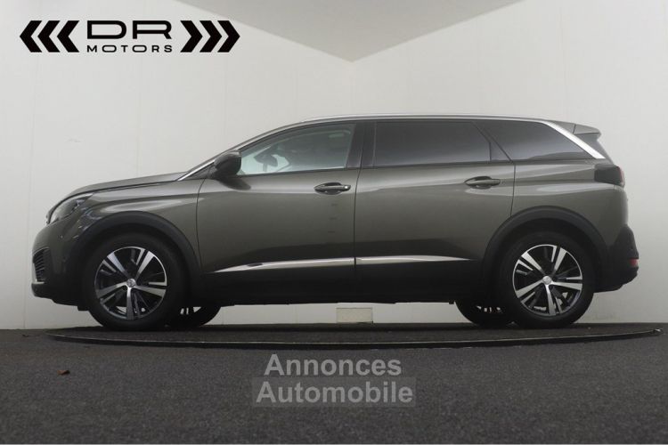 Peugeot 5008 1.5BlueHDI 7 PLAATSEN - ALLURE S&S NAVI APPLE CARPLAY/ANDROID AUTO FOCAL PANODAK - <small></small> 20.995 € <small>TTC</small> - #9