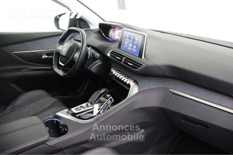 Peugeot 5008 1.5BlueHDI 7 PLAATSEN - ALLURE S&S NAVI APPLE CARPLAY/ANDROID AUTO FOCAL PANODAK - <small></small> 20.995 € <small>TTC</small> - #16