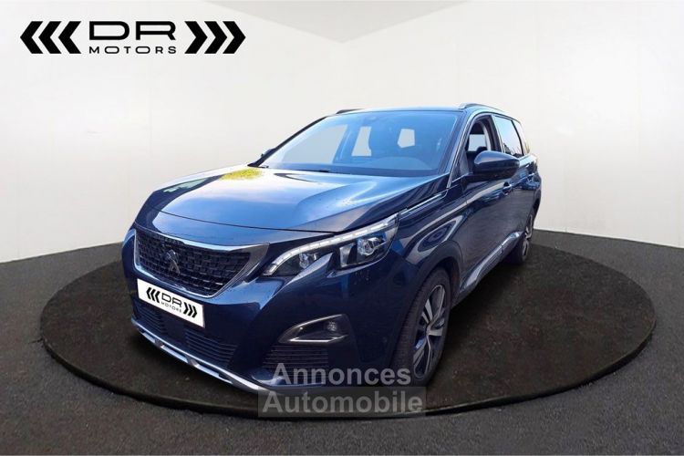 Peugeot 5008 1.5BlueHDI ALLURE - LED NAVI MIRROR LINK 7 PLAATSEN FOCAL HIFI - <small></small> 18.495 € <small>TTC</small> - #1