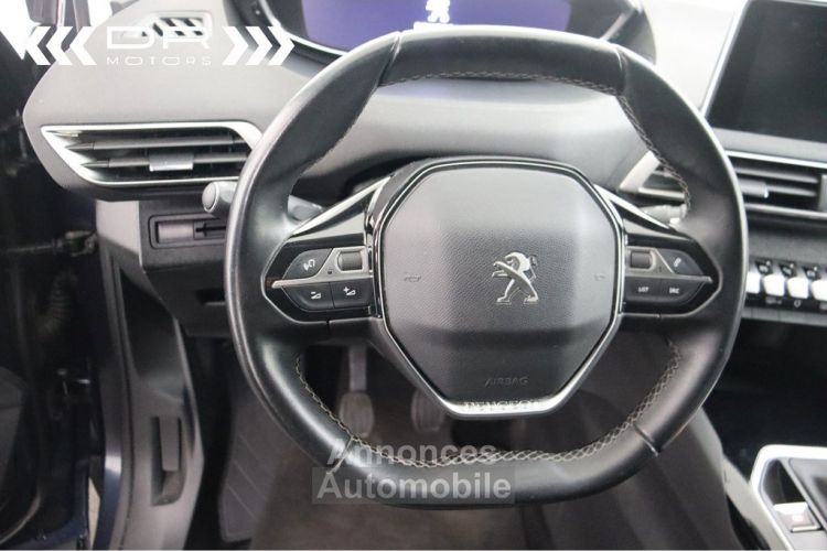 Peugeot 5008 1.5BlueHDI ALLURE - LED NAVI MIRROR LINK 7 PLAATSEN FOCAL HIFI - <small></small> 18.495 € <small>TTC</small> - #36