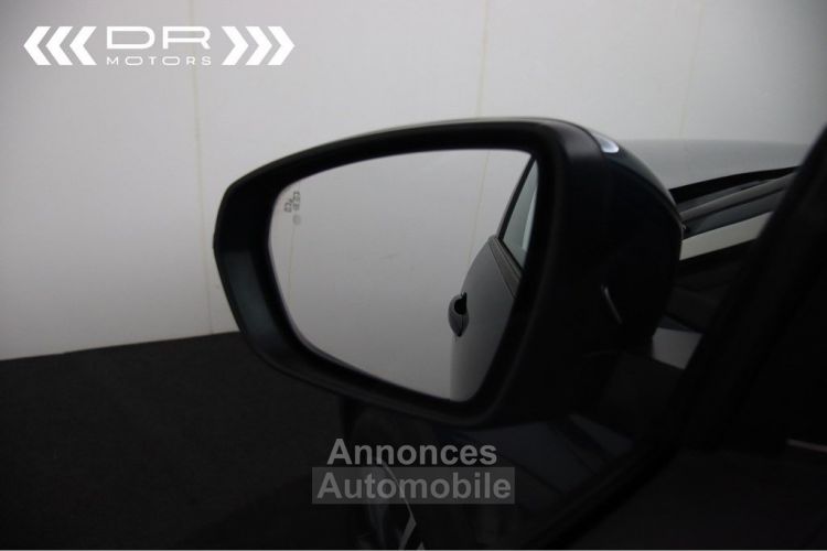 Peugeot 5008 1.5BlueHDI ALLURE - LED NAVI MIRROR LINK 7 PLAATSEN FOCAL HIFI - <small></small> 18.495 € <small>TTC</small> - #45