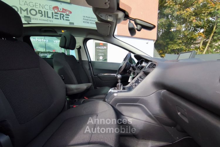 Peugeot 5008 1.6 BlueHDI 120 Allure 7 places - <small></small> 9.990 € <small>TTC</small> - #14