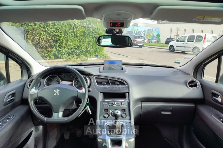 Peugeot 5008 1.6 BlueHDI 120 Allure 7 places - <small></small> 9.990 € <small>TTC</small> - #24