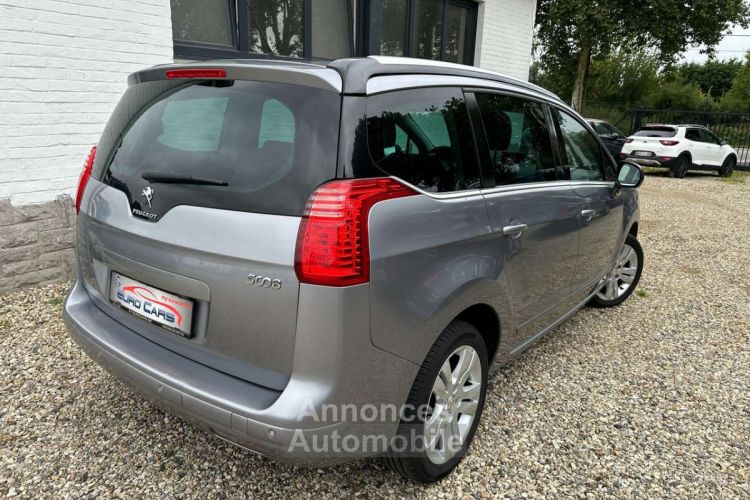 Peugeot 5008 1.6 BlueHDi Allure 7PLACES-NAVI-TOIT PANO-CUIR-JA - <small></small> 12.990 € <small>TTC</small> - #11