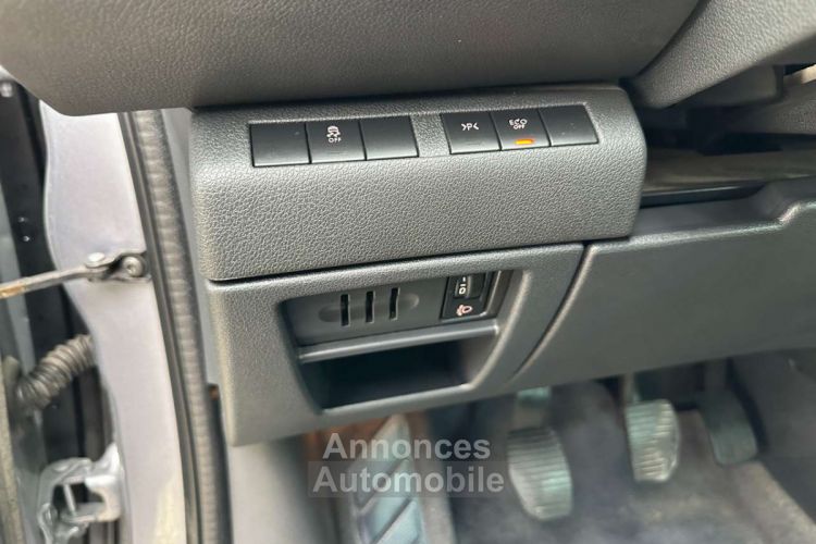 Peugeot 5008 1.6 BlueHDi Allure 7PLACES-NAVI-TOIT PANO-CUIR-JA - <small></small> 12.990 € <small>TTC</small> - #16