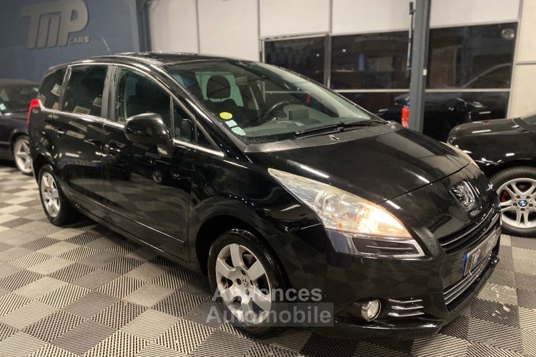 Peugeot 5008 1.6 E-HDI 115 ACTIVE BMP - <small></small> 6.990 € <small>TTC</small> - #1