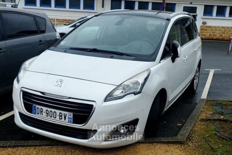 Peugeot 5008 1.6 E-HDI 115CH FAP ALLURE ETG6 7PLACES - <small></small> 11.990 € <small>TTC</small> - #6