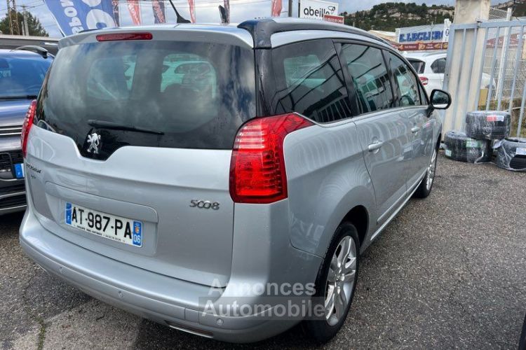 Peugeot 5008 1.6 hdi 110 cv 7 places - <small></small> 7.490 € <small>TTC</small> - #3