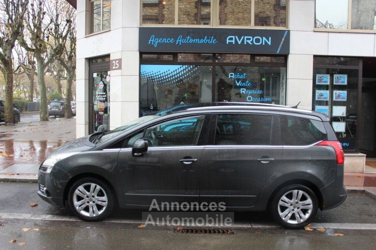 Peugeot 5008 1.6 HDI 110 FAP PREMIUM PACK BMP6 7PL - <small></small> 8.990 € <small>TTC</small> - #3