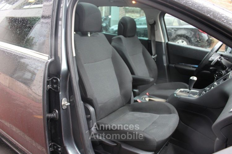 Peugeot 5008 1.6 HDI 110 FAP PREMIUM PACK BMP6 7PL - <small></small> 8.990 € <small>TTC</small> - #9