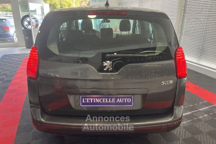 Peugeot 5008 1.6 HDi 110ch FAP BMP6 Premium 7pl - <small></small> 6.990 € <small>TTC</small> - #9