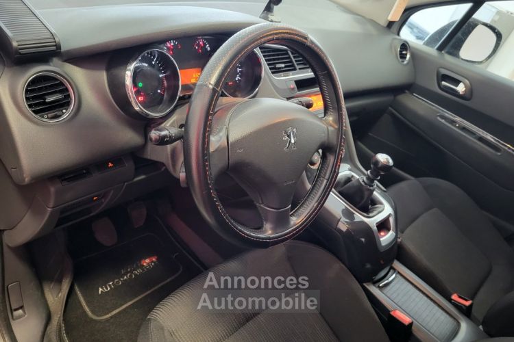 Peugeot 5008 1.6 HDI 112 7 PLACES + BARRES DE TOIT - <small></small> 7.890 € <small>TTC</small> - #10