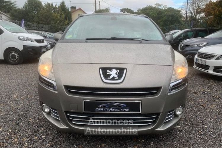 Peugeot 5008 1.6 HDi 112ch FAP BMP6 BLUE LION Premium 7places Entretien Complet - <small></small> 6.490 € <small>TTC</small> - #2