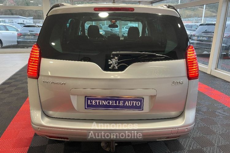 Peugeot 5008 1.6 HDi 112ch FAP BVM6 Premium Pack 7pl - <small></small> 5.990 € <small>TTC</small> - #9