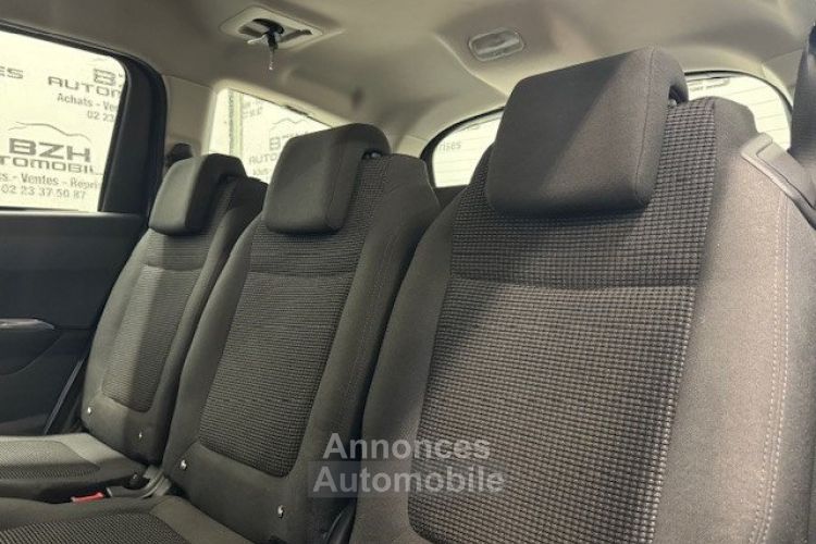 Peugeot 5008 1.6 HDI 112CH STYLE II 7 PLACES * CLIM / REGUL / ATTELAGE / RADAR DE RECUL * 7PL - <small></small> 6.990 € <small>TTC</small> - #10