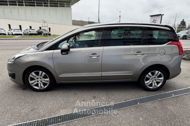 Peugeot 5008 1.6 HDi 115ch Allure 1ère main - <small></small> 6.990 € <small>TTC</small> - #2