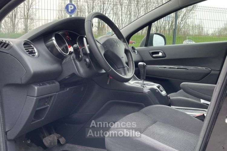 Peugeot 5008 1.6 HDI 115CH FAMILY II AUTOMATIQUE 7PL - <small></small> 6.490 € <small>TTC</small> - #8