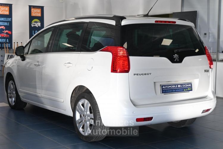 Peugeot 5008 1.6 HDi 115ch FAP BVM6 Allure 7pl - <small></small> 6.856 € <small>TTC</small> - #6