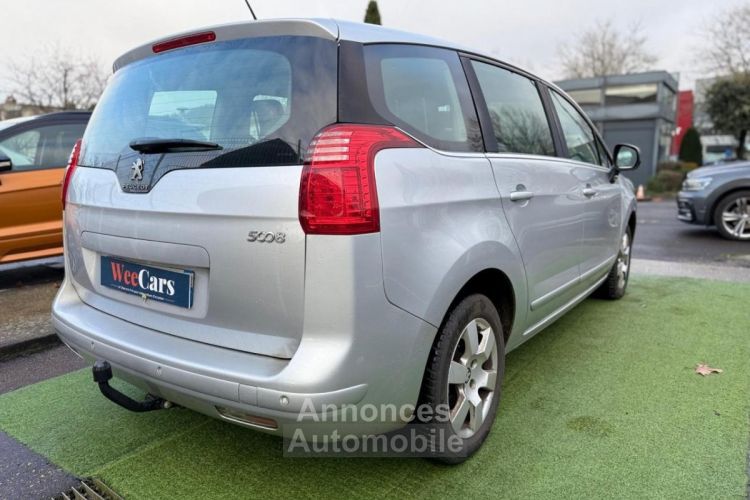 Peugeot 5008 1.6 HDi FAP - 115 - 5pl Business PHASE 2 - <small></small> 9.990 € <small>TTC</small> - #11