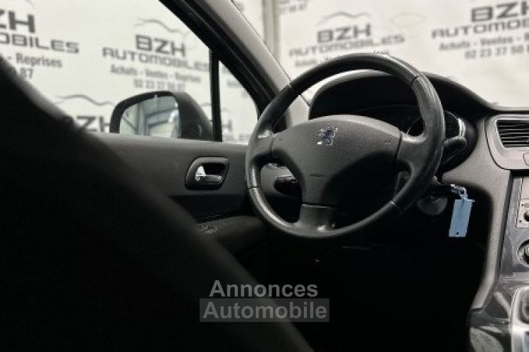 Peugeot 5008 1.6 HDI FAP PREMIUM 7PL - <small></small> 10.990 € <small>TTC</small> - #8