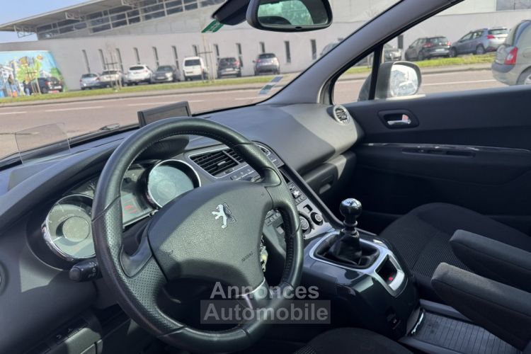 Peugeot 5008 1.6 HDi112 FAP Allure 7pl - <small></small> 8.990 € <small>TTC</small> - #10